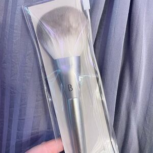 Bellame Powder Brush